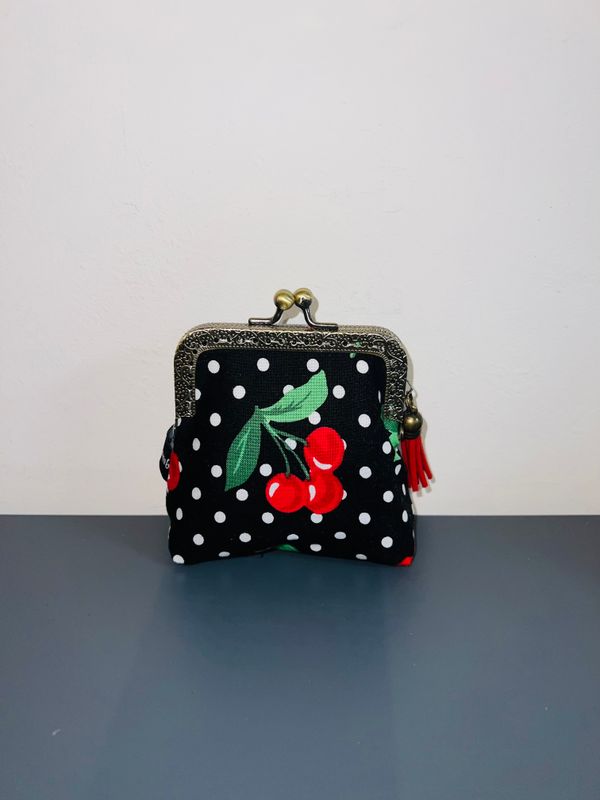 ​PORTE MONNAIE VINTAGE "CHERRY"