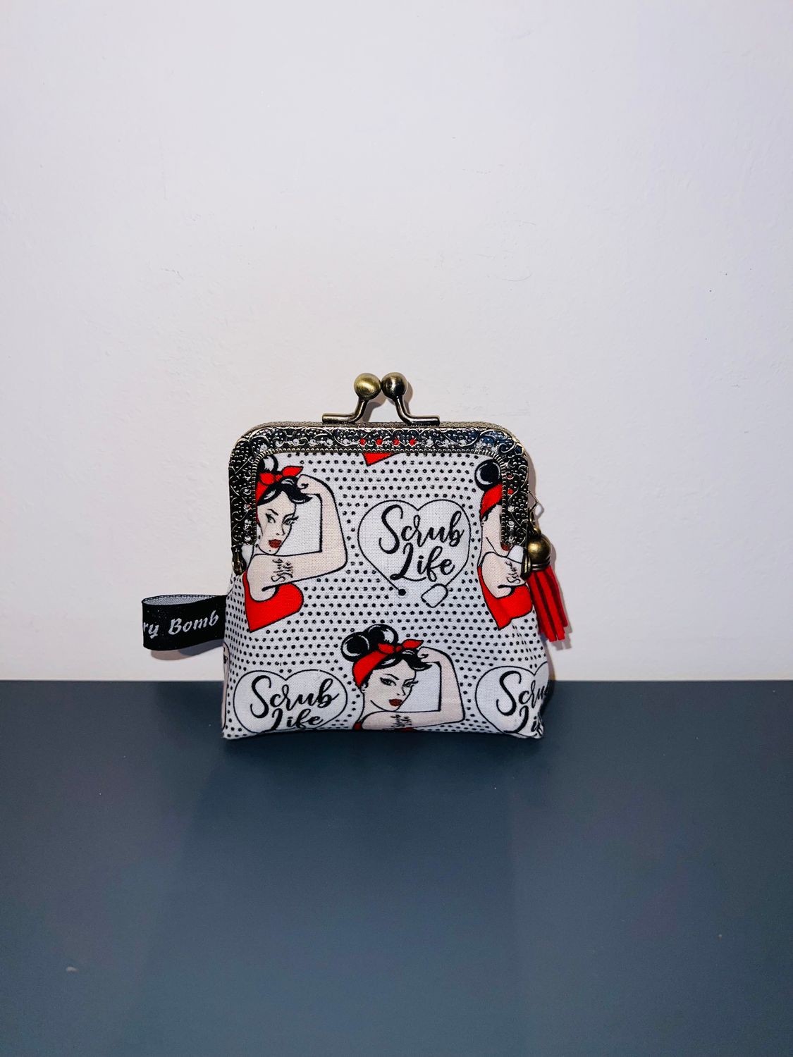 ​PORTE MONNAIE VINTAGE "GIRL POWER"