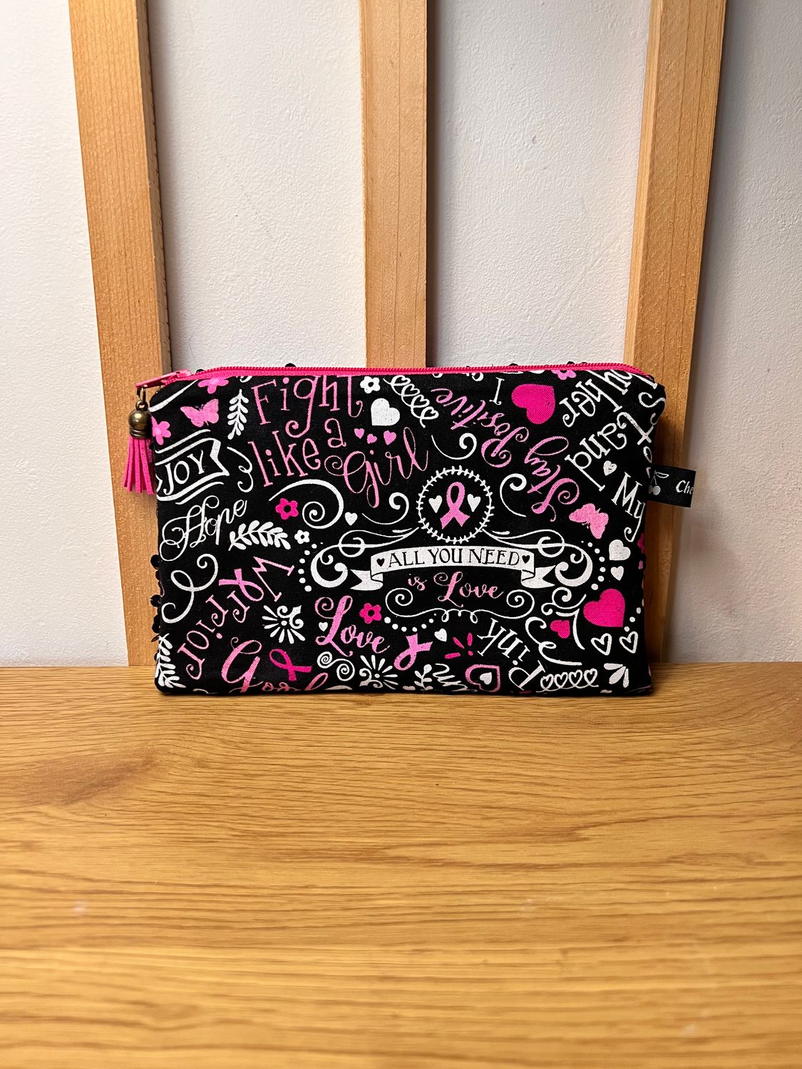 TROUSSE A TOUT série limitée "OCTOBRE ROSE" modèle #12
