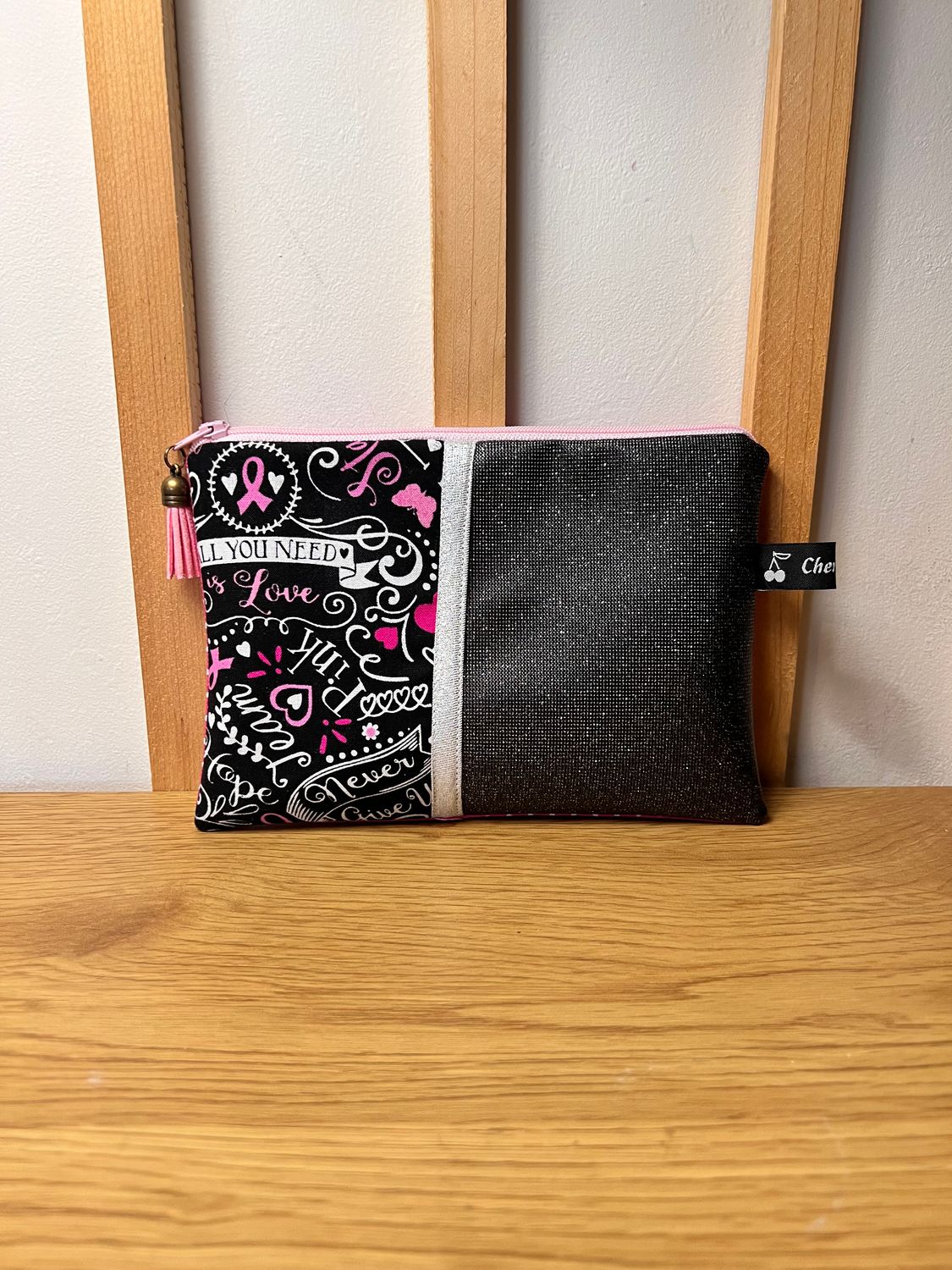 TROUSSE A TOUT série limitée "OCTOBRE ROSE" modèle #3