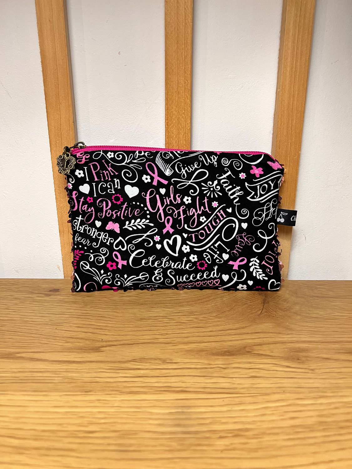 TROUSSE A TOUT série limitée "OCTOBRE ROSE" modèle #10