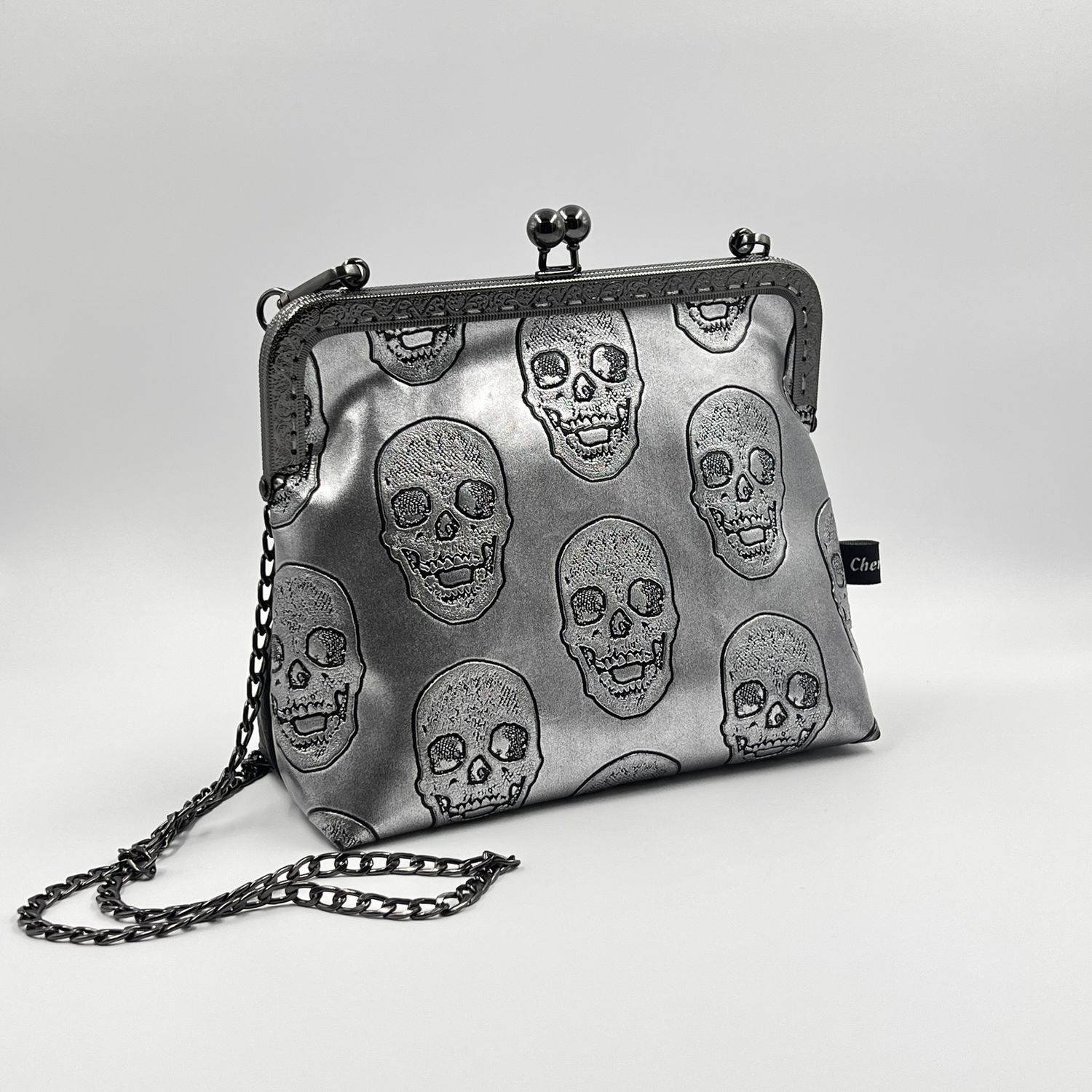 PETIT SAC A MAIN VINTAGE PETIT SAC A MAIN VINTAGE "SKULL ARGENT - NOIR LISSE"