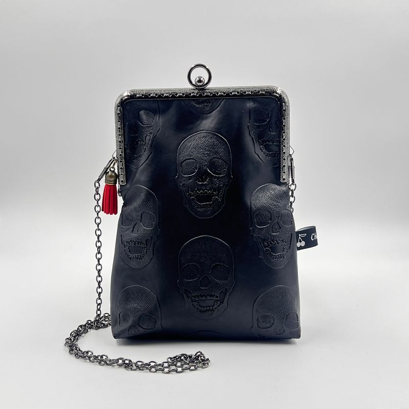 PETITE POCHETTE VINTAGE "SKULL ALL BLACK"