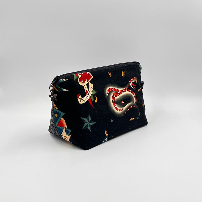 PETITE TROUSSE DE TOILETTE "TATTOO SERPENT - COBRA"