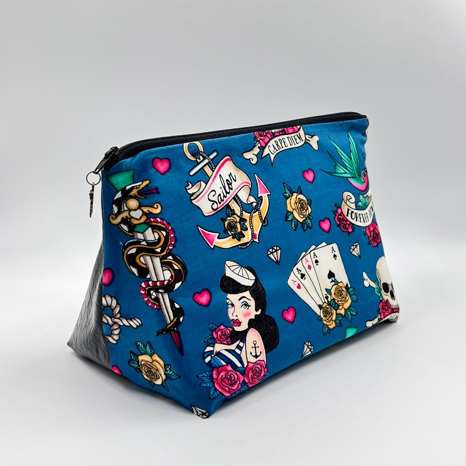 MOYENNE TROUSSE DE TOILETTE "SAILOR TATTOO - CROCO"