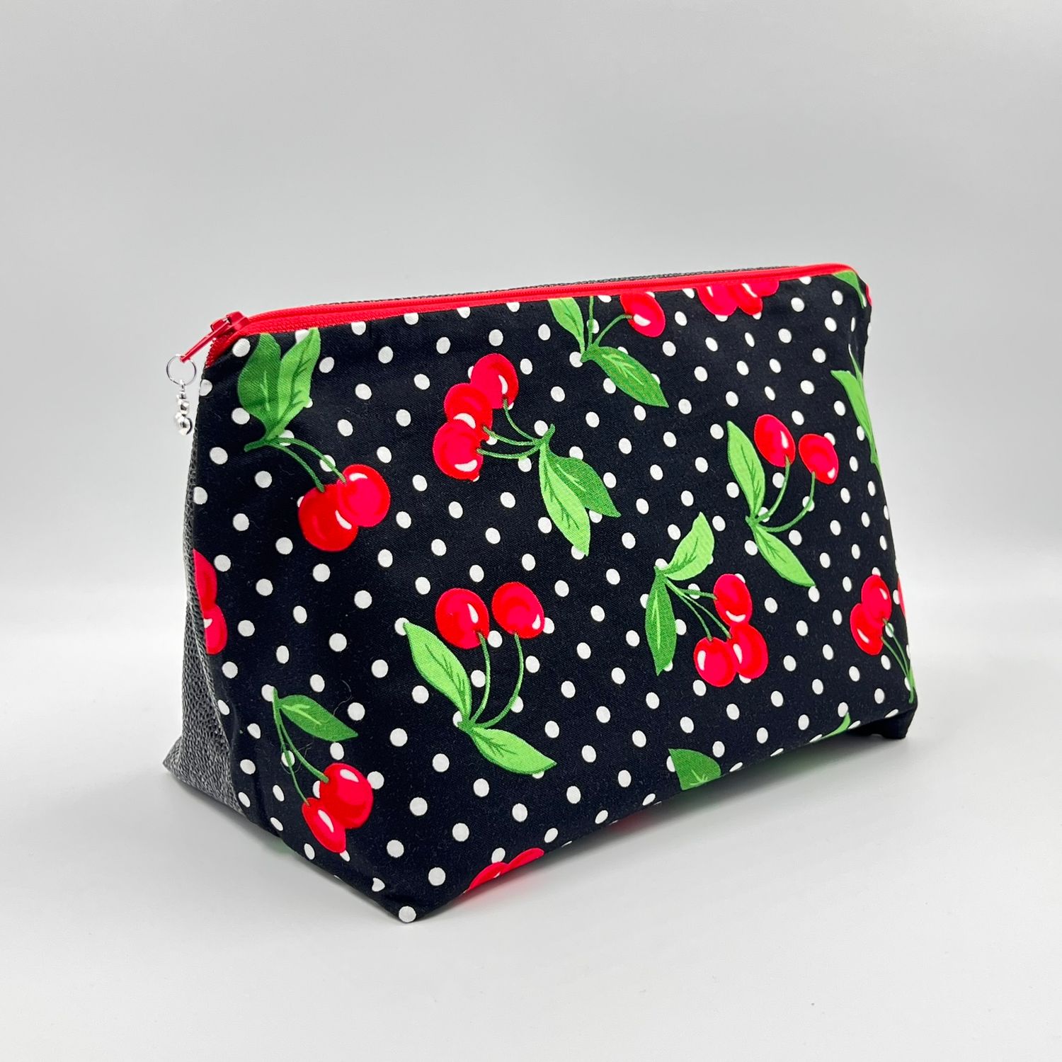 MOYENNE TROUSSE DE TOILETTE