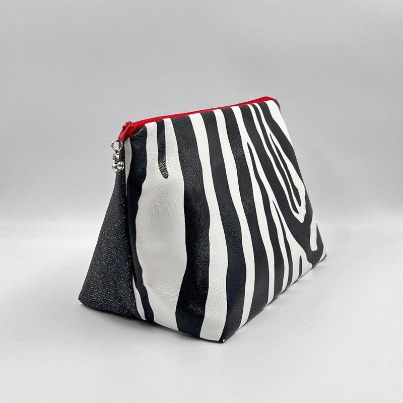 MOYENNE TROUSSE DE TOILETTE "ZEBRE - PAILLETTES"