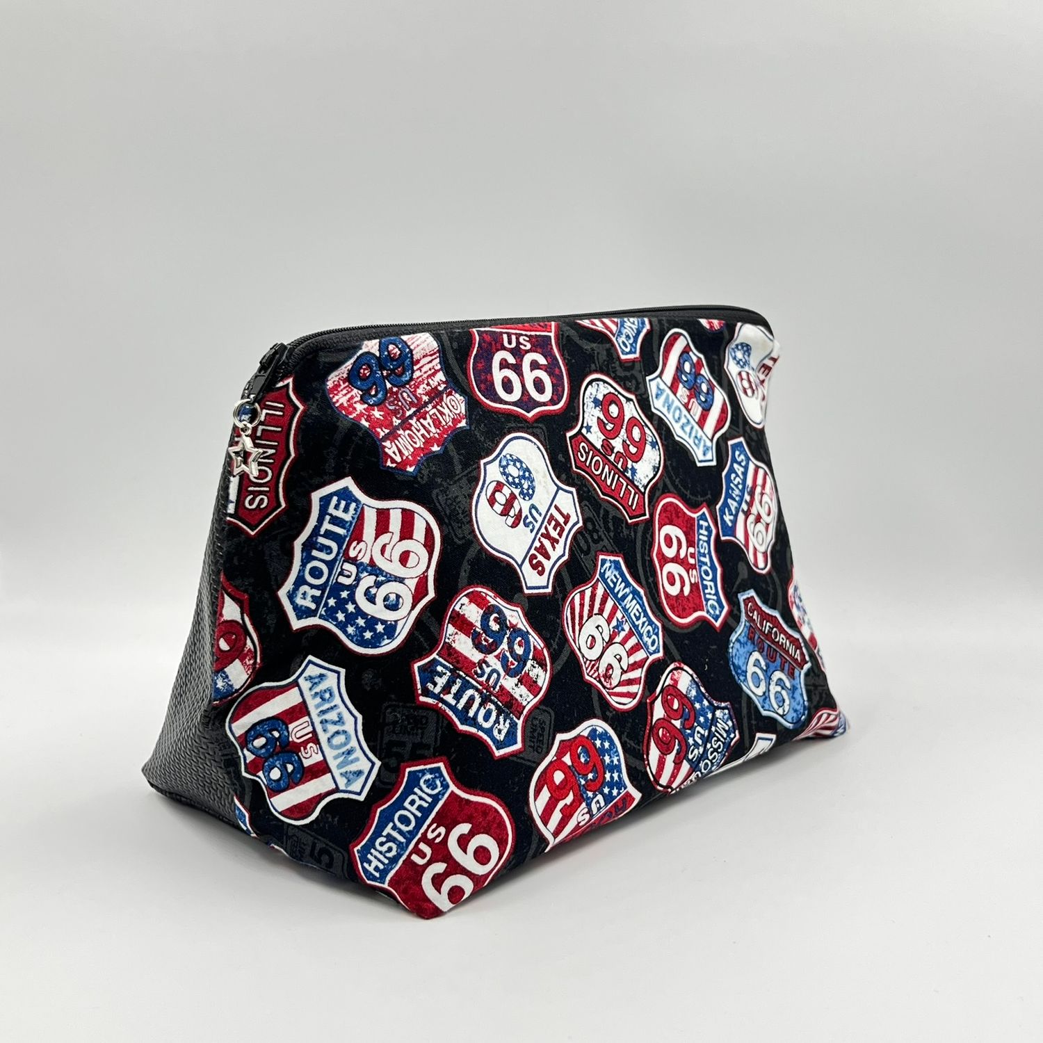 MOYENNE TROUSSE DE TOILETTE "ROUTE 66 - CARBONE"