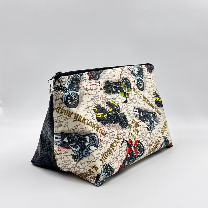 MOYENNE TROUSSE DE TOILETTE "BIKER - CARBONE"