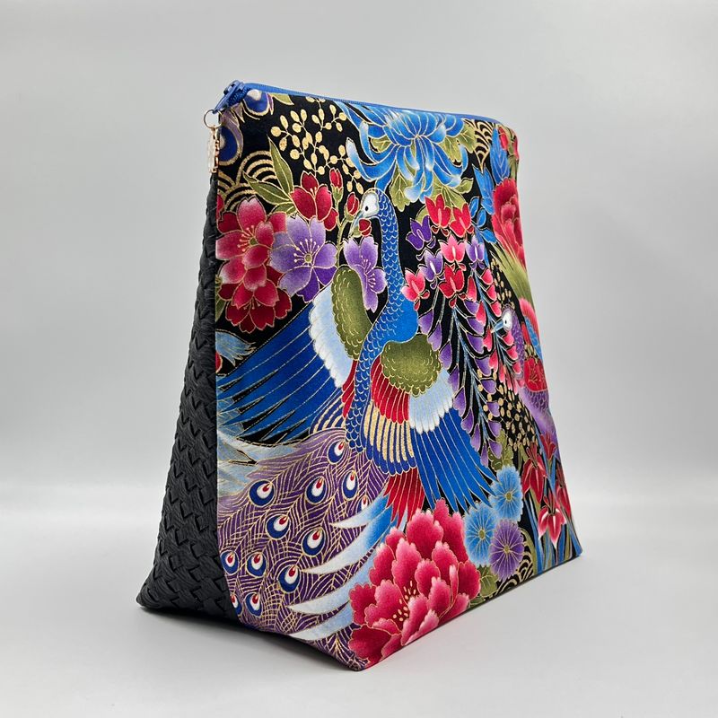 GRANDE TROUSSE DE TOILETTE "PAON DORÉ BLEU - TRESSÉ"