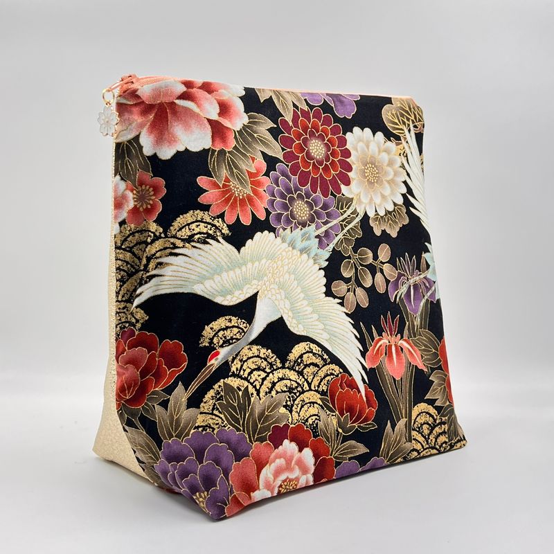 GRANDE TROUSSE DE TOILETTE "GRUE CORAIL - OR"