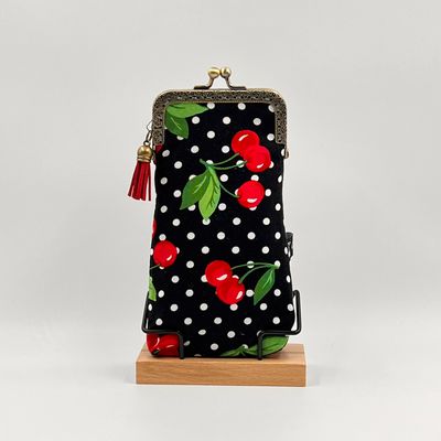 ETUI A LUNETTES VINTAGE ETUI A LUNETTES VINTAGE "CHERRY CHERRY - ROCK PAILLETTES"