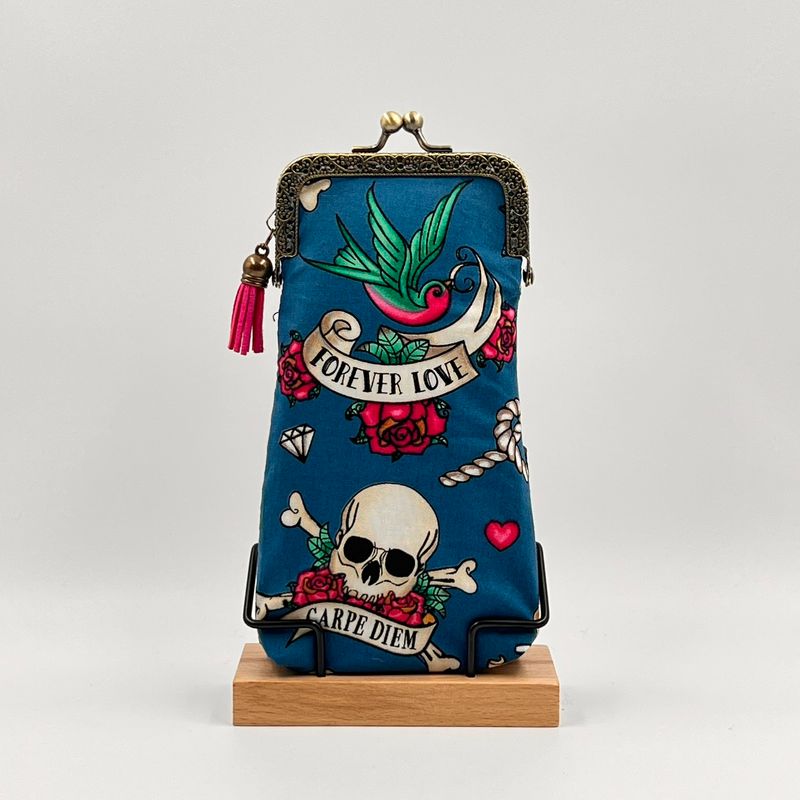 ETUI A LUNETTES VINTAGE ETUI A LUNETTES VINTAGE "SAILOR TATTOO - PAILLETTES"