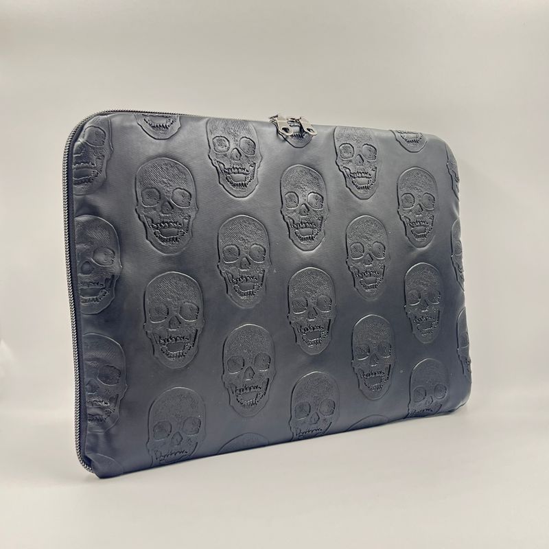 HOUSSE 13 POUCES "SKULL NOIR - CARBONE"