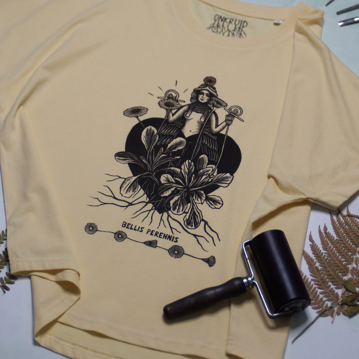#7 Bellis Perennis/Butter women&#39;s t-shirt