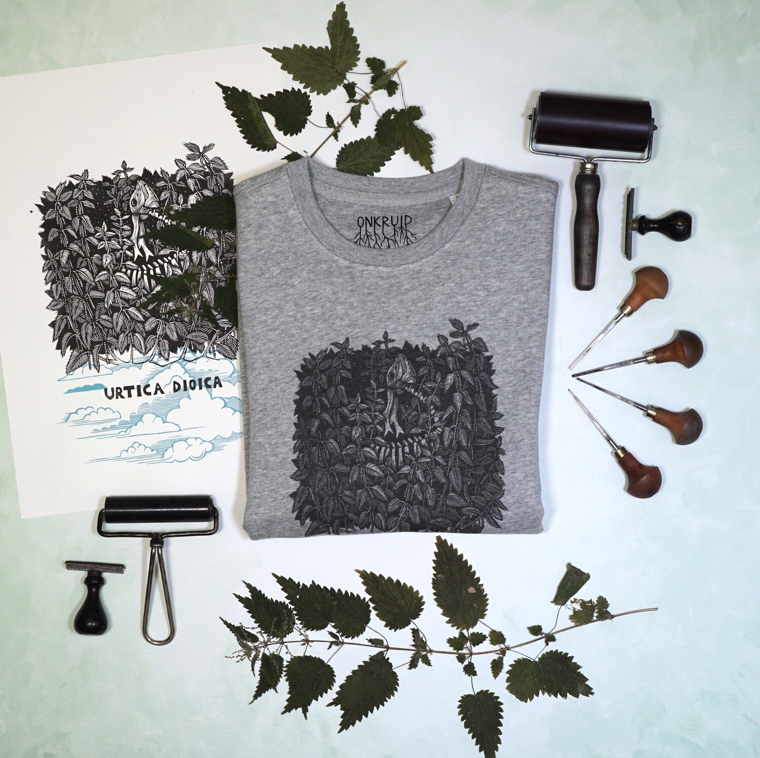 #1 Urtica Dioica / Unisex Sweater #1 Urtica Dioica / Unisex Sweater