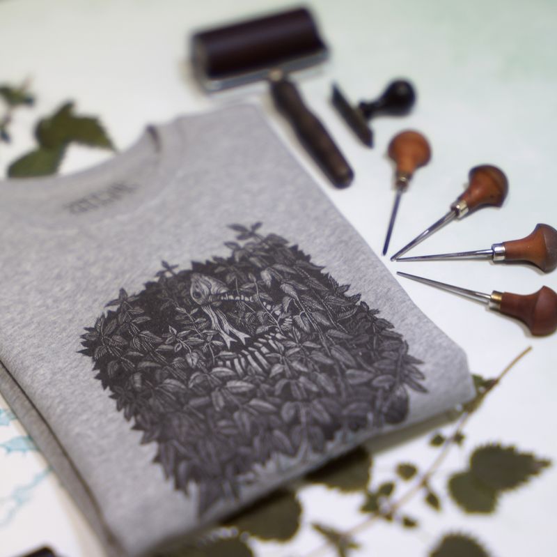 #1 Urtica Dioica / Unisex Sweater #1 Urtica Dioica / Unisex Sweater