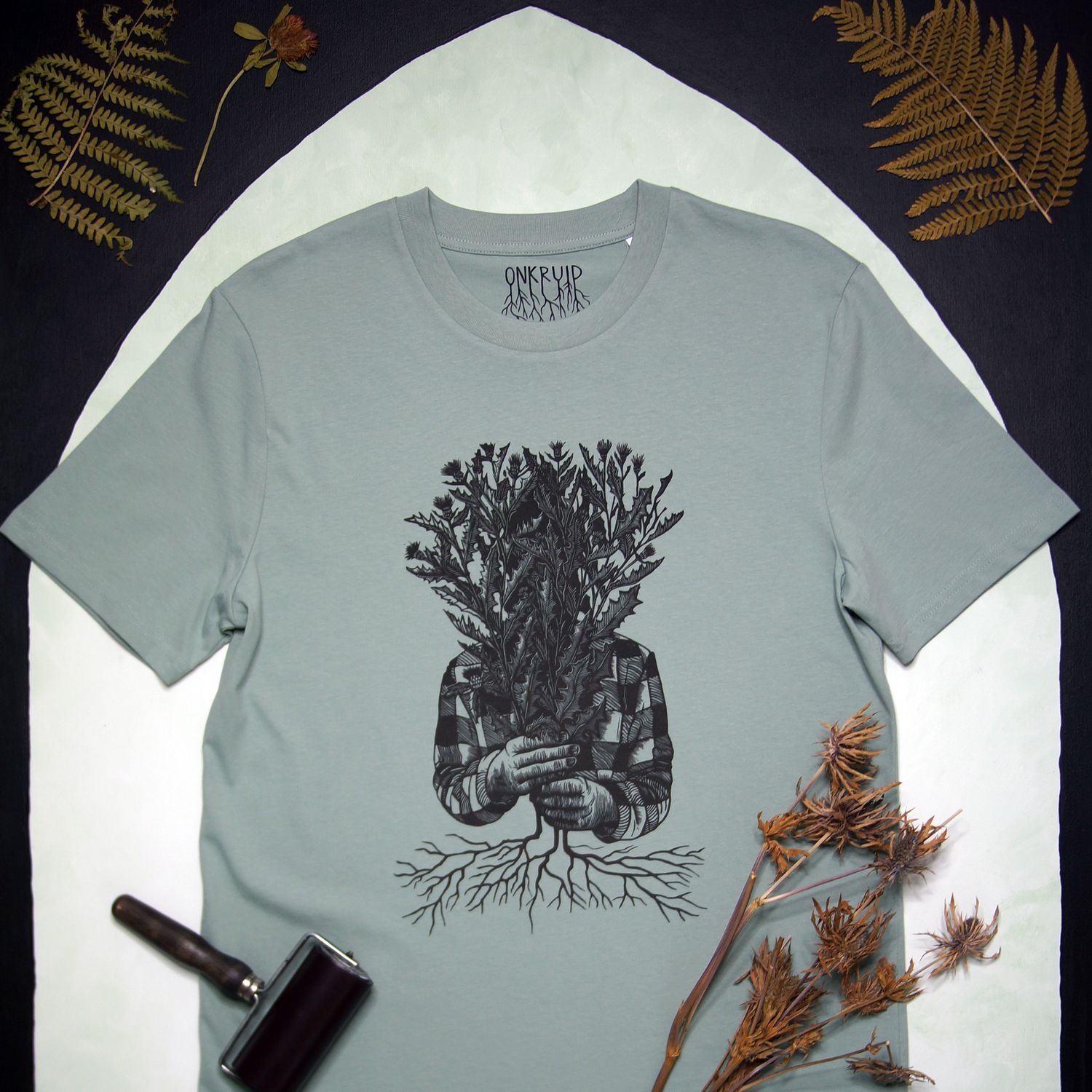 #2 Cirsium arvense / unisex Aloe T-shirt #2 Cirsium arvense / unisex Aloe T-shirt