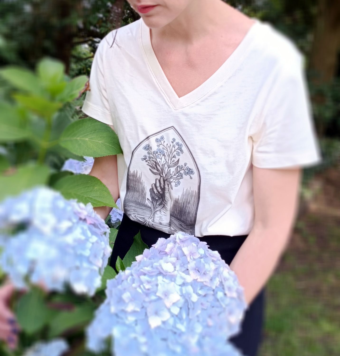 #9 Myosotis/ Naturel women's t-shirt #9 Myosotis/ Naturel women's t-shirt