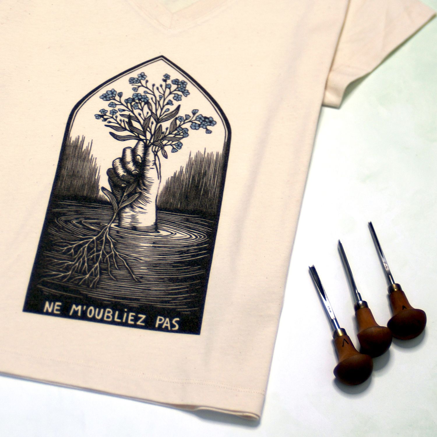 #9 Myosotis/ Naturel women's t-shirt #9 Myosotis/ Naturel women's t-shirt