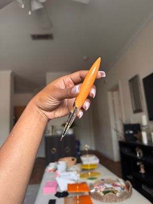 Orange Pen