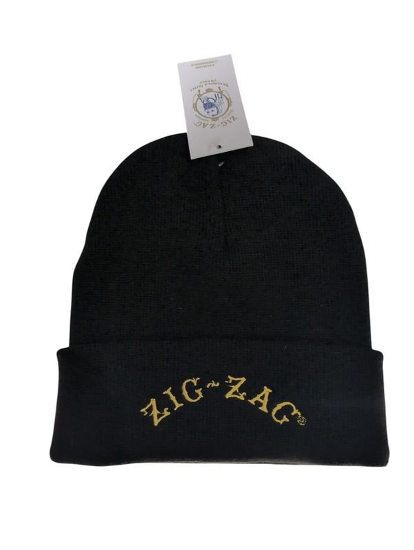BLACK AND GOLD ZIG ZAG BEENIE