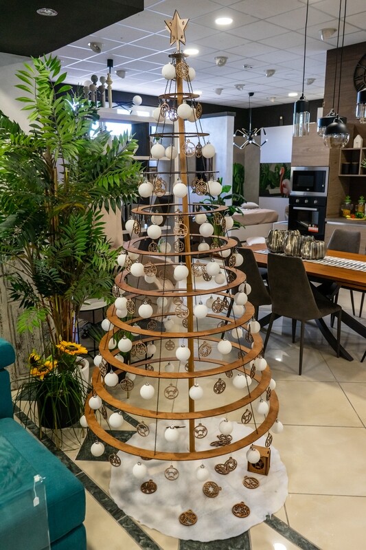 Albero di Natale ad Anelli in Legno di Okumè Non Decorato 200CM