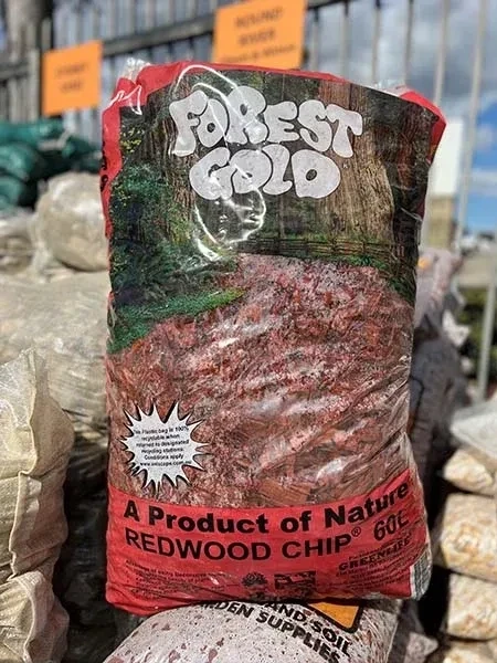 Wood Chip (Red) (60L bag)