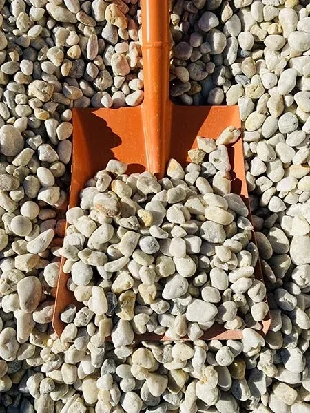 Cowra White Stones (20-40mm) (20kg bag), Pebble Size: 20mm