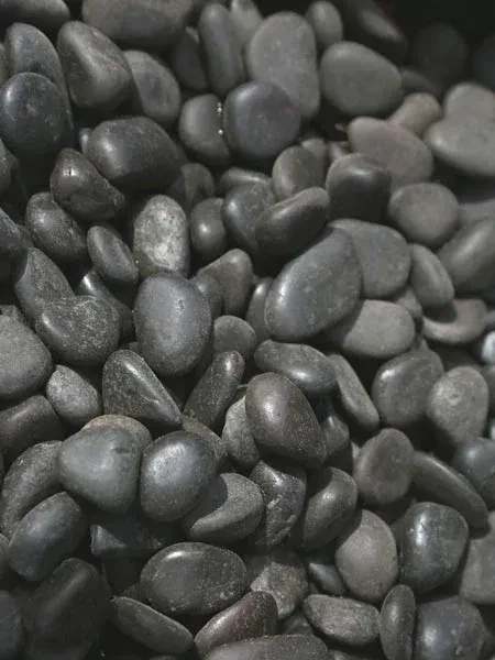 Black Polished Pebbles (20-30mm) (Bulka) PICK UP ONLY