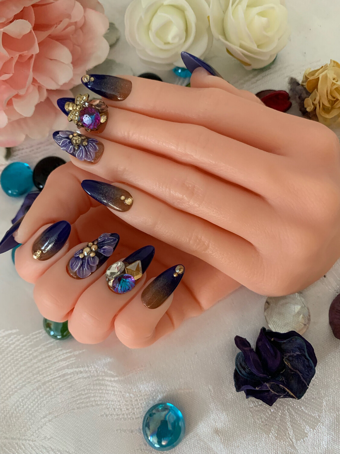 Livia’ Nails