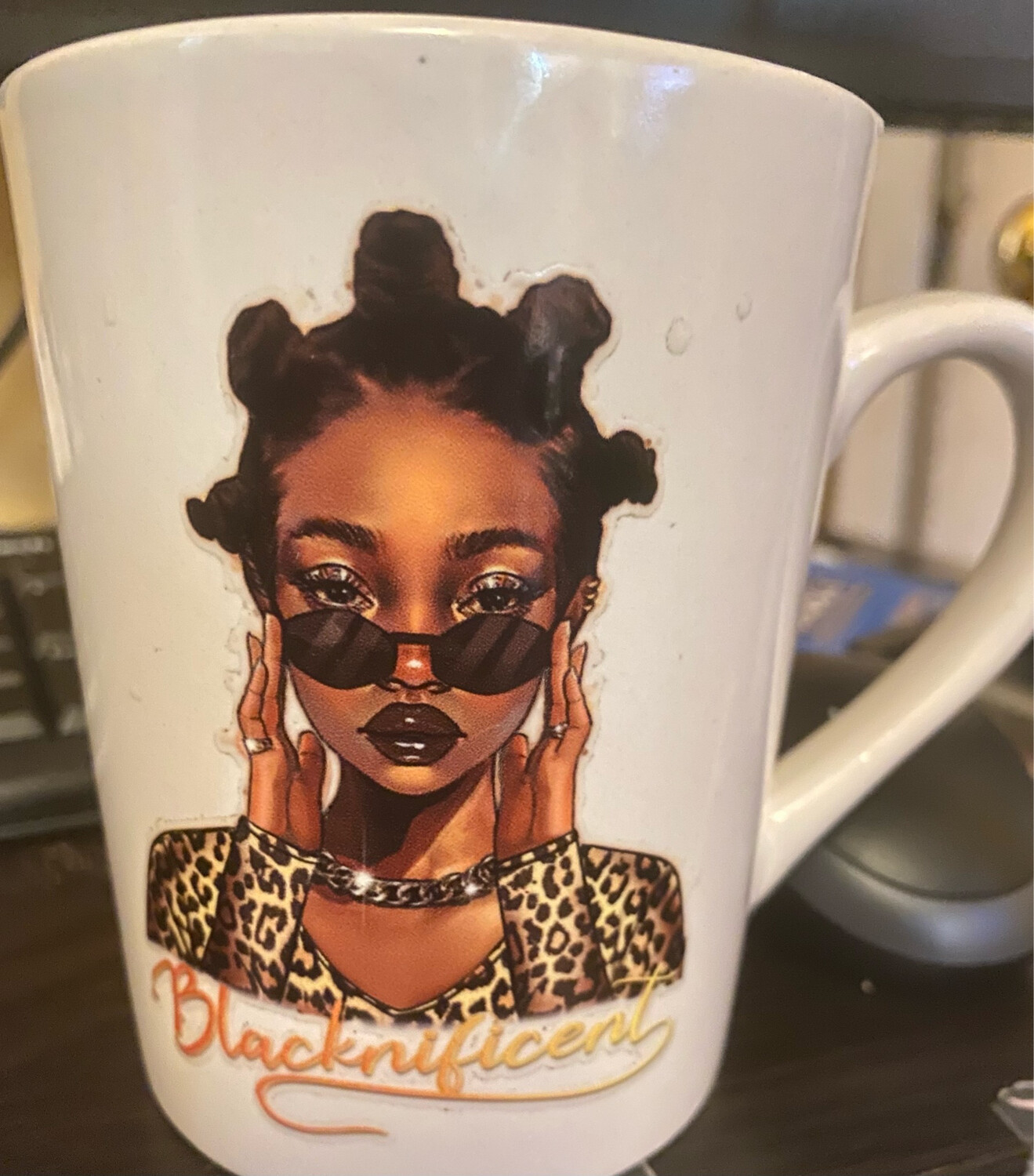 Magnify Mug