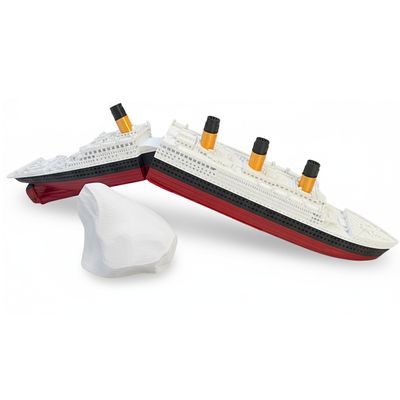 Split In Half Titanic  🌊