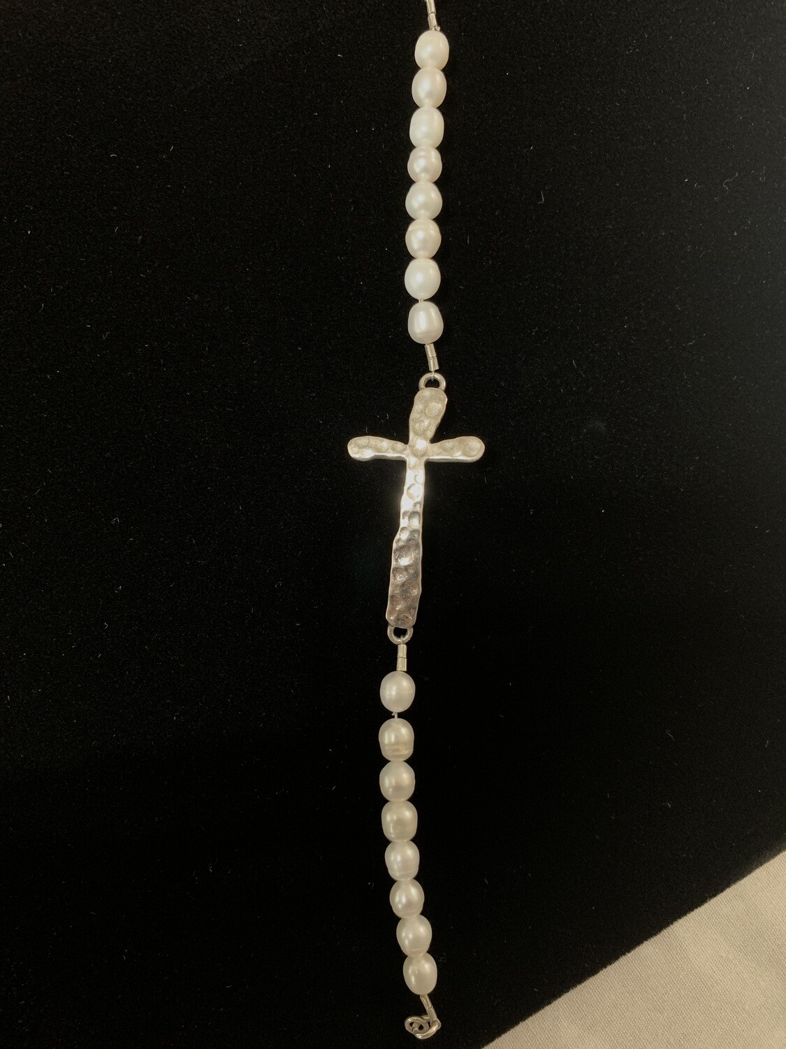 Freshwater Pearl with Cross Bracelet