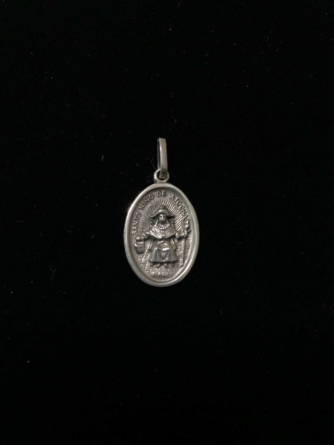 Santo Nino De Atocha Medal Pendant