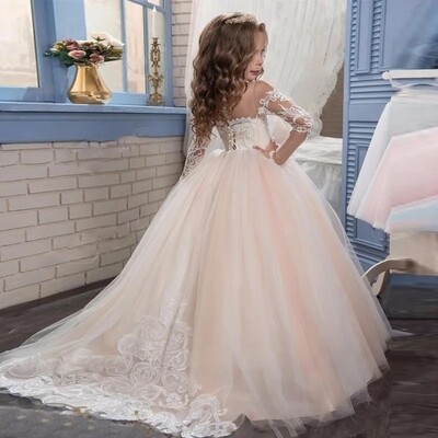 Bess's dress