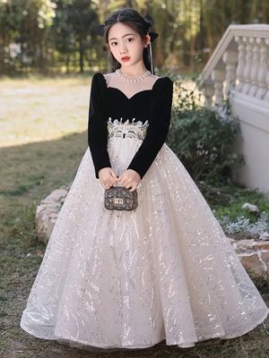 Esther's dress