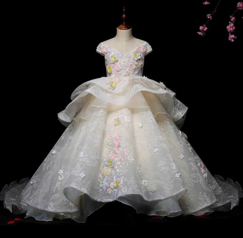 SOPHIE'S DRESS