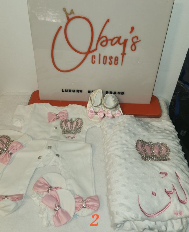 BABY GIRL CUSTOMIZED BLANKET AND ROMPER SET 