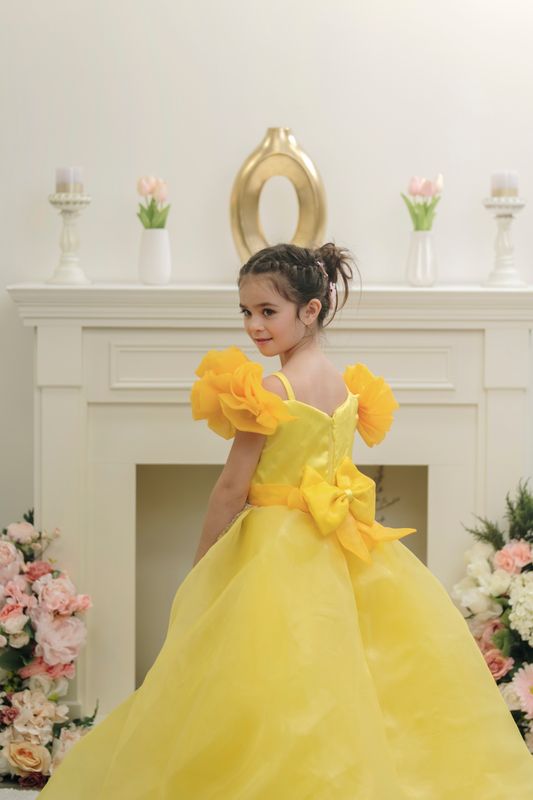 Eliona&#39;s dress (Made to order-Yellow)