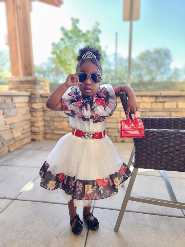 AMARIS&#39;S DRESS