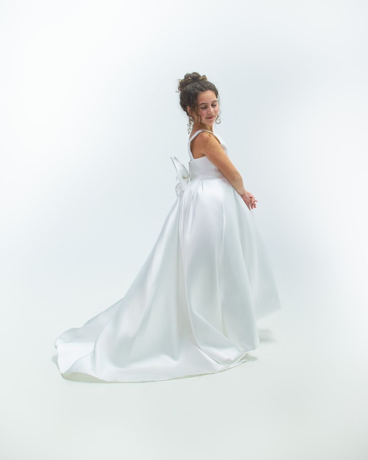 RAYNA&#39;S MIKADO FLOWER GIRL DRESS ( WHITE- TAIL LENGTH)