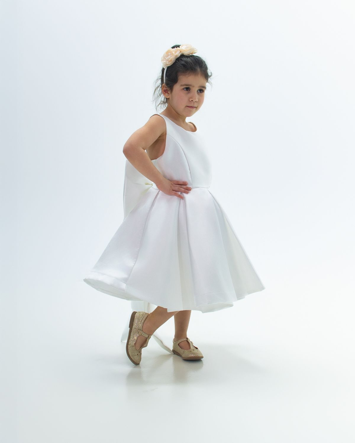 RAYNA&#39;S MIKADO FLOWER GIRL DRESS ( WHITE-SHORT LENGTH)