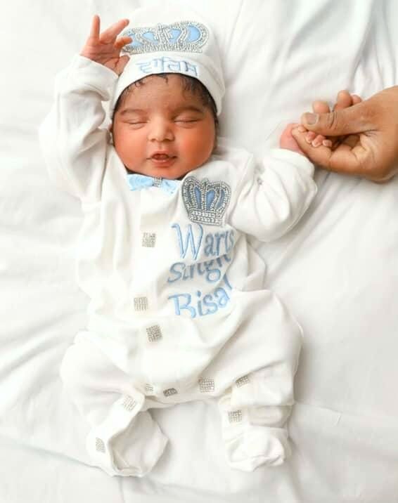 4PCS Baby boy crown and cotton coming home set