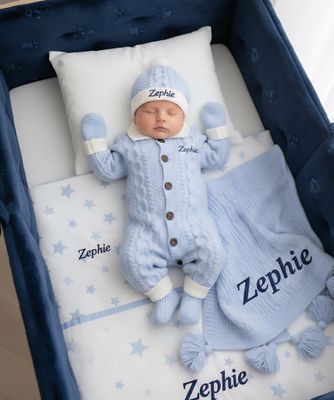PERSONALIZED BABY KNITTED SET WITH FLEECE