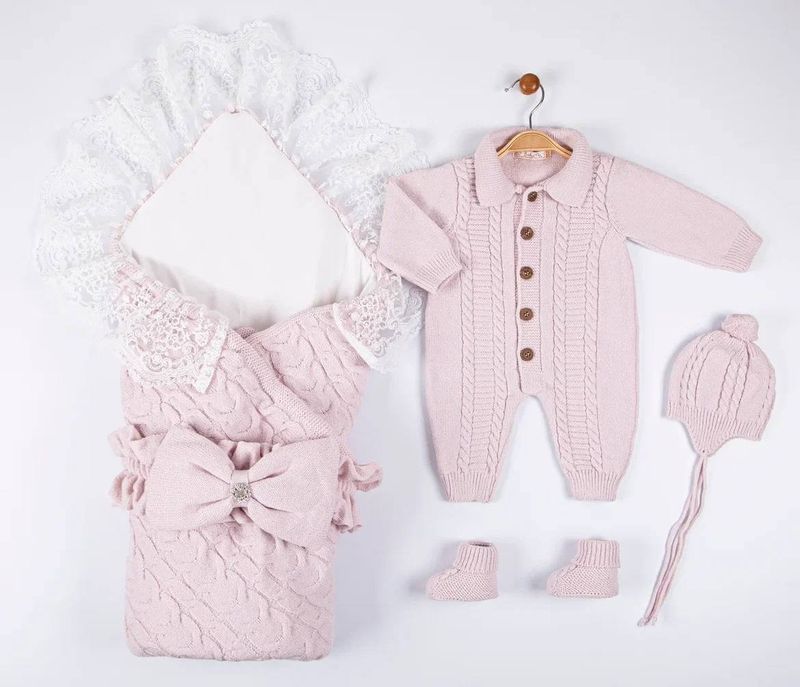 Lux knitted baby girl set with swaddle