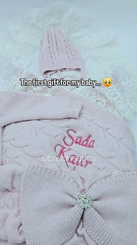 Lux knitted baby girl set with swaddle