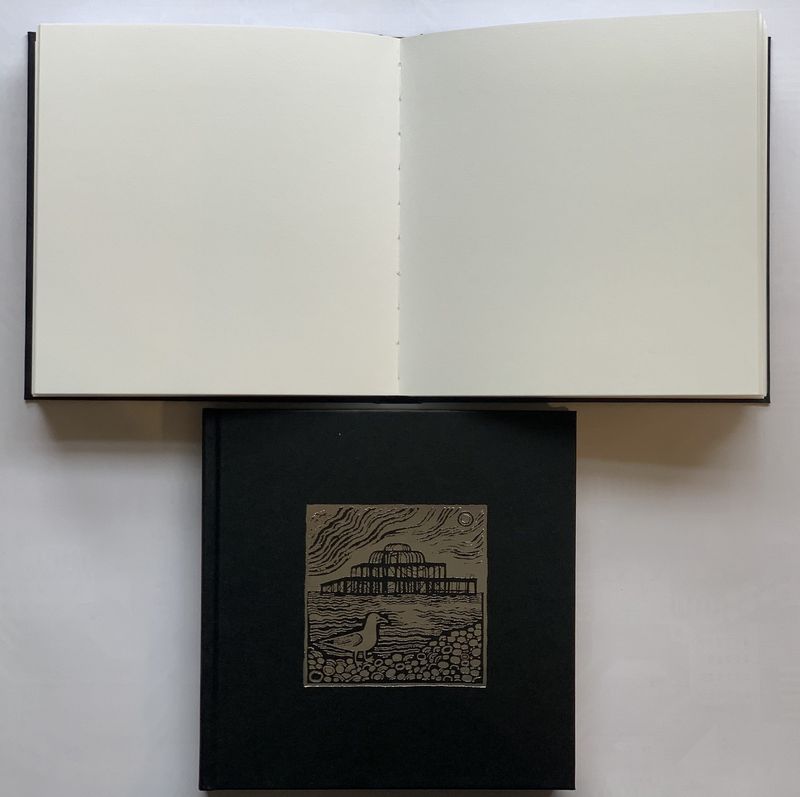 NB Brighton Square &amp; Chunky Black Cloth Hardback Sketchbook
