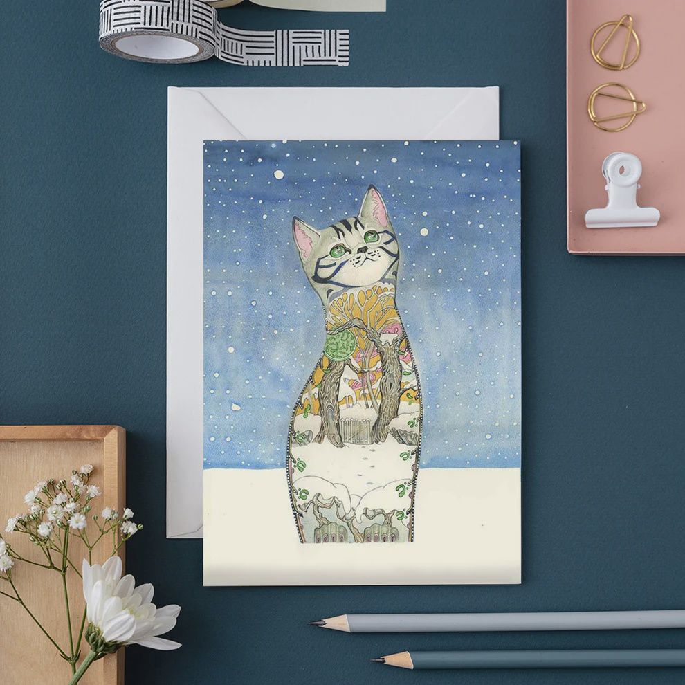 GCX Cat in Snow
