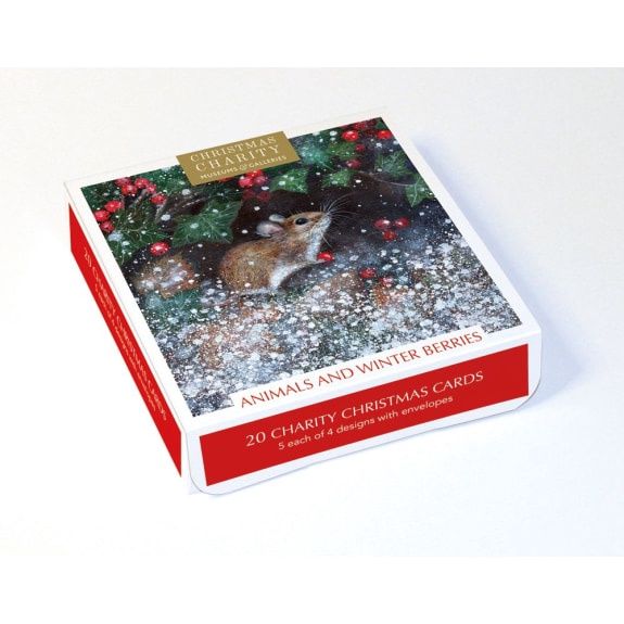 GCX ANIMALS AND WINTER BERRIES